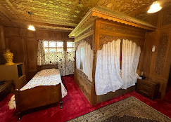 Photo 3 of WelcomHeritage Gurkha Houseboats