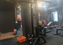 Gold's Fitness Arena Anantnag - photo 2 - Gyms and Fitness Centers in Anantnag