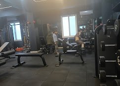 Gold's Fitness Arena Anantnag - photo 4 - Gyms and Fitness Centers in Anantnag