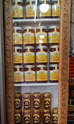 Kohli Dry Fruits - photo 4 - Dry Fruits and Saffron Stores in Srinagar