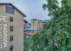 Photo 3 of Radisson Collection Hotel & Spa Riverfront Srinagar